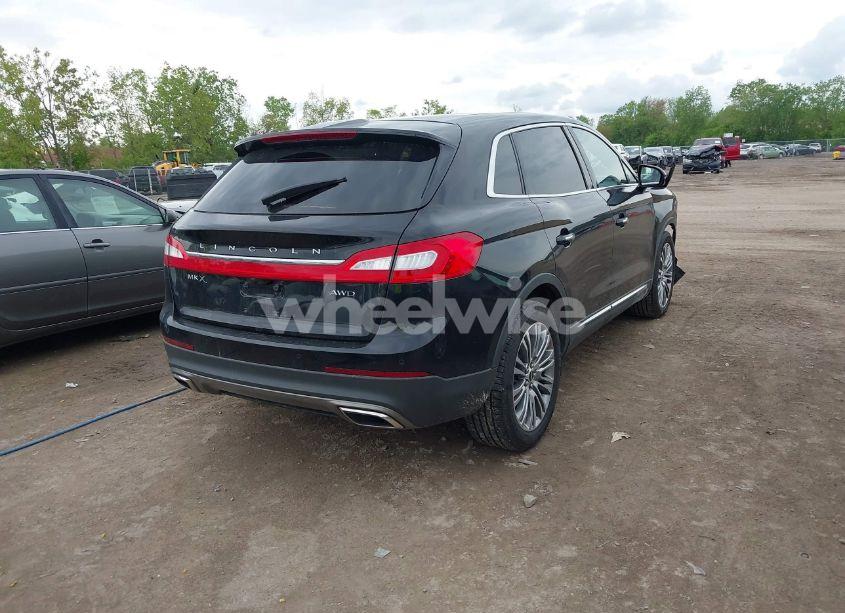 Photo 4 of 2017 Lincoln Mkx RESERVE (VIN 2LMPJ8LR8HBL51883)