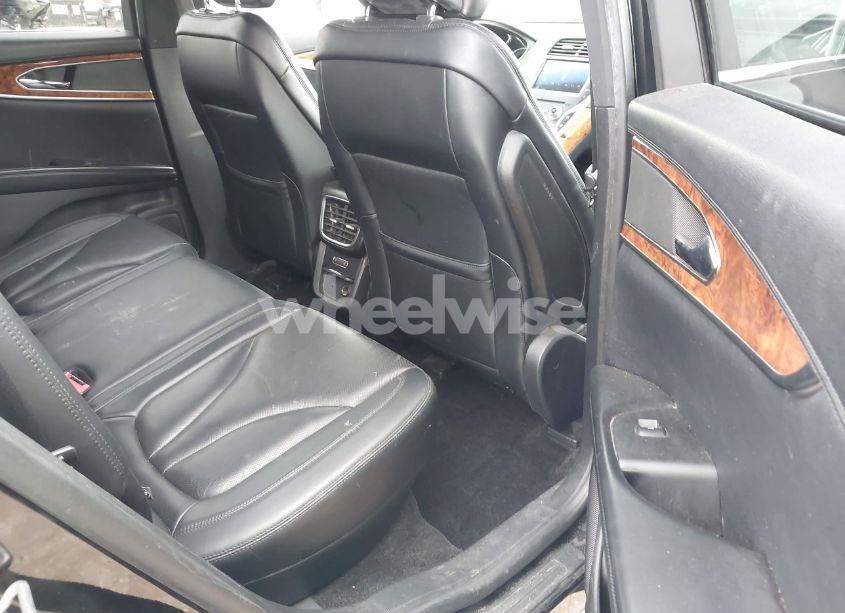 Photo 8 of 2017 Lincoln Mkx RESERVE (VIN 2LMPJ8LR8HBL51883)