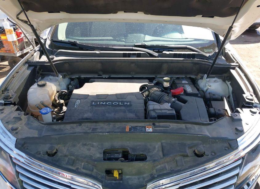 Photo 10 of 2017 Lincoln Mkx RESERVE (VIN 2LMPJ8LR9HBL51312)