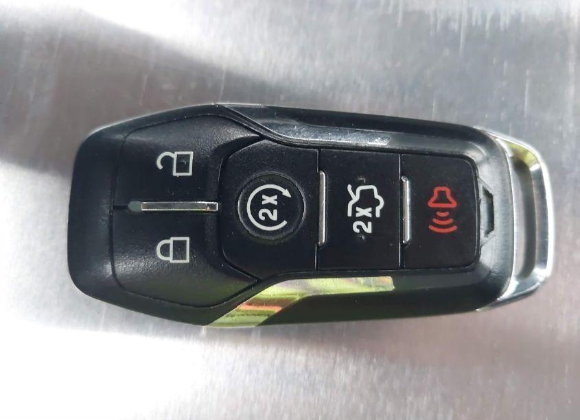 Photo 11 of 2017 Lincoln Mkx RESERVE (VIN 2LMPJ8LR9HBL51312)