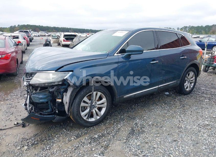 Photo 2 of 2016 Lincoln Mkx PREMIERE (VIN 2LMTJ6JR5GBL82514)