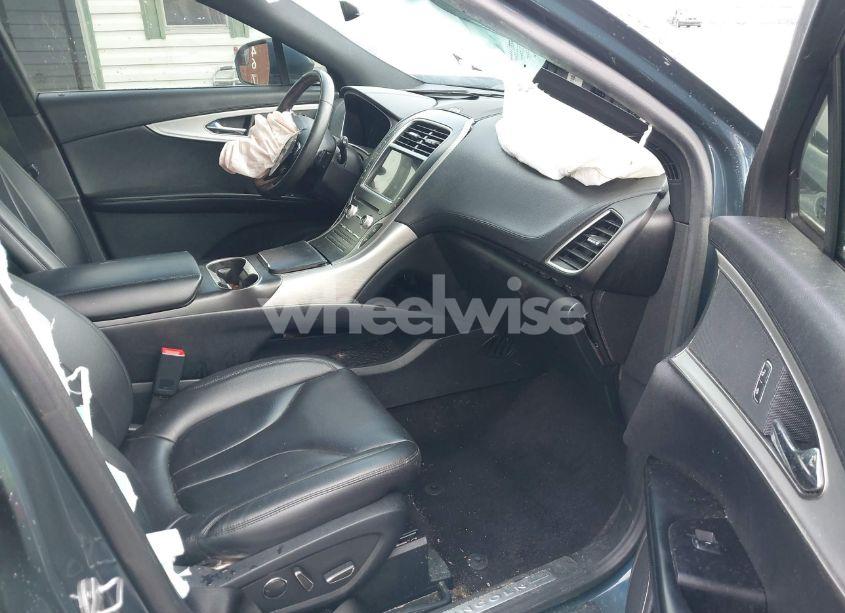 Photo 5 of 2016 Lincoln Mkx PREMIERE (VIN 2LMTJ6JR5GBL82514)