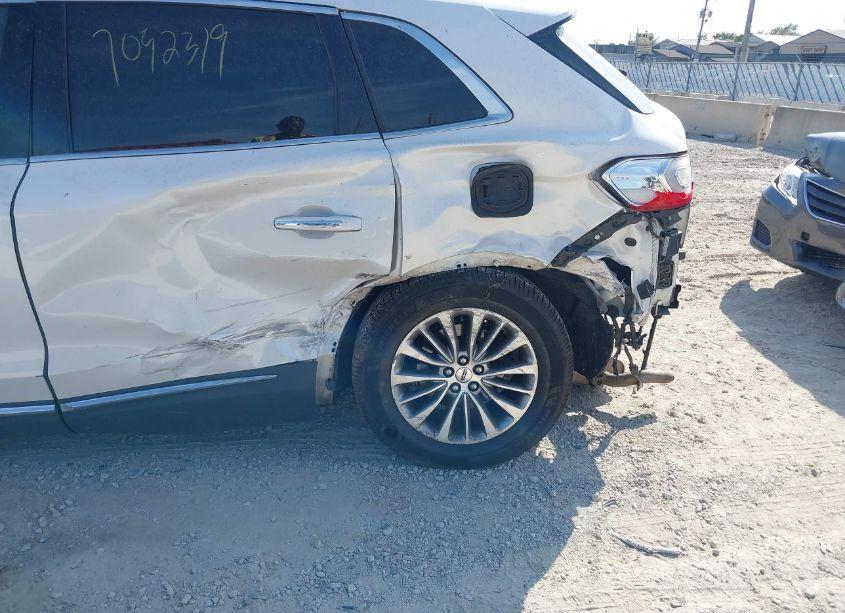 Photo 12 of 2016 Lincoln Mkx SELECT (VIN 2LMTJ6KR5GBL31867)