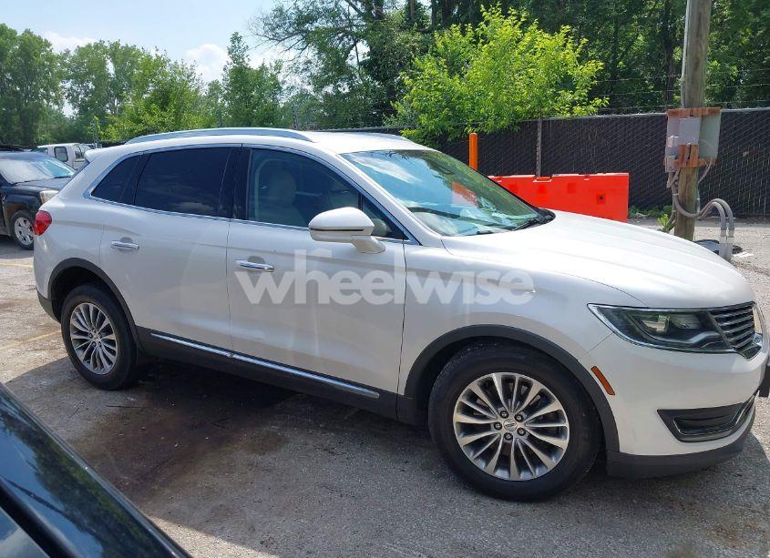 Photo 13 of 2016 Lincoln Mkx SELECT (VIN 2LMTJ6KR5GBL59698)