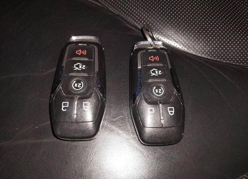 Photo 11 of 2016 Lincoln Mkx SELECT (VIN 2LMTJ6KR8GBL74244)