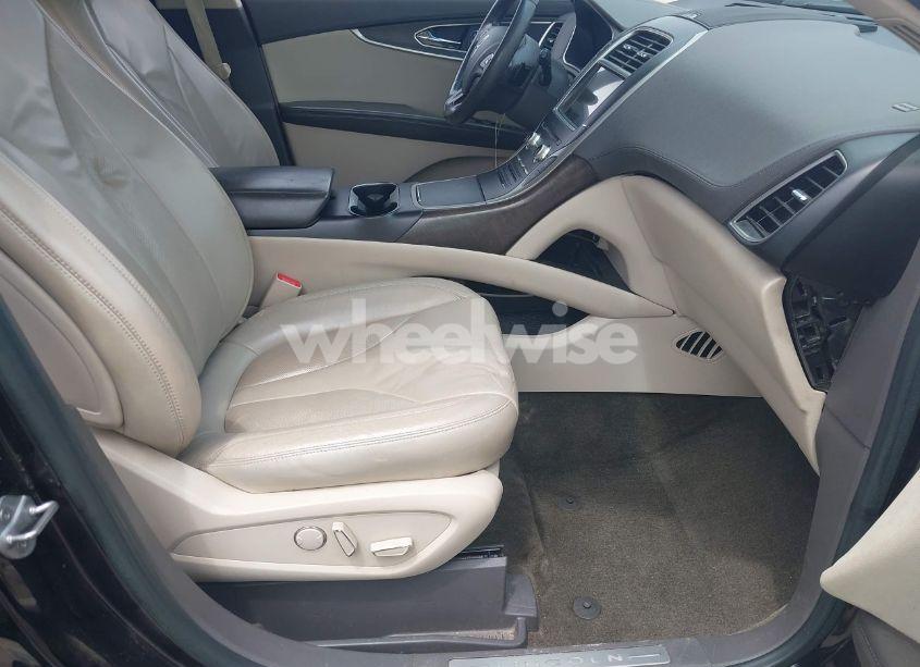 Photo 5 of 2016 Lincoln Mkx SELECT (VIN 2LMTJ6KR9GBL84023)