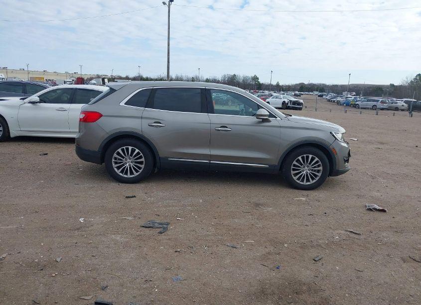 Photo 13 of 2016 Lincoln Mkx SELECT (VIN 2LMTJ6KRXGBL69840)