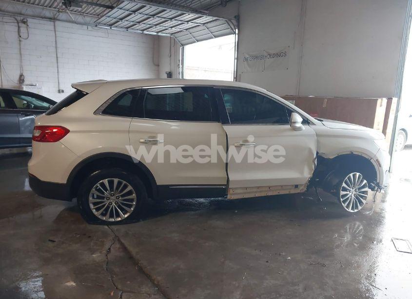 Photo 14 of 2016 Lincoln Mkx SELECT (VIN 2LMTJ6KRXGBL75217)