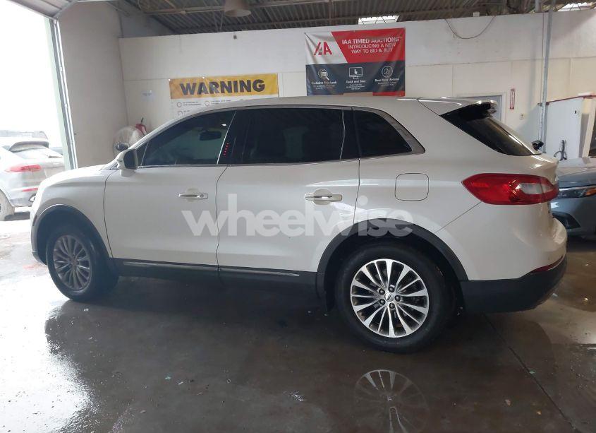 Photo 15 of 2016 Lincoln Mkx SELECT (VIN 2LMTJ6KRXGBL75217)