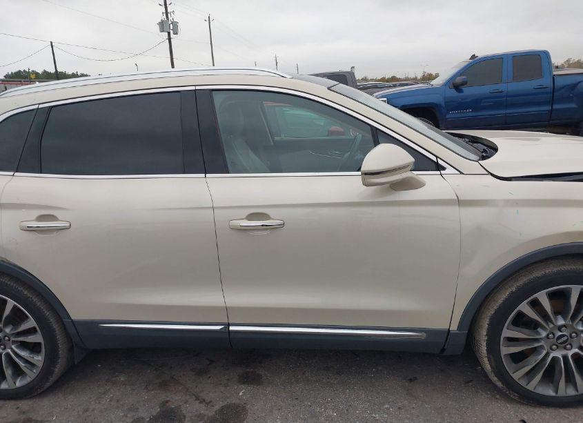Photo 13 of 2016 Lincoln Mkx RESERVE (VIN 2LMTJ6LR9GBL52719)