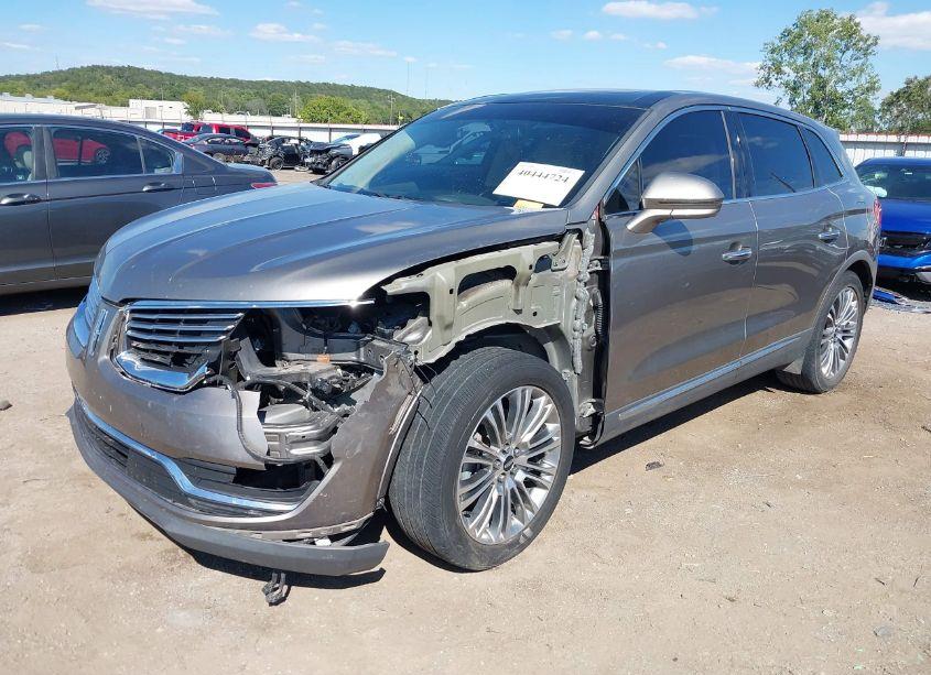 Photo 2 of 2016 Lincoln Mkx RESERVE (VIN 2LMTJ6LRXGBL20619)