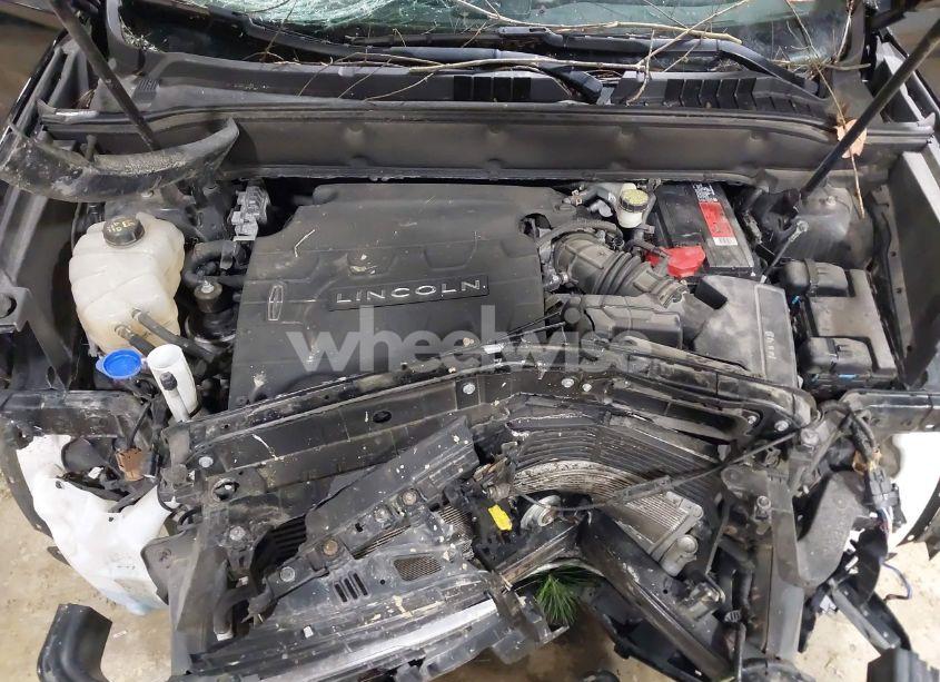 Photo 10 of 2016 Lincoln Mkx PREMIERE (VIN 2LMTJ8JR1GBL41602)