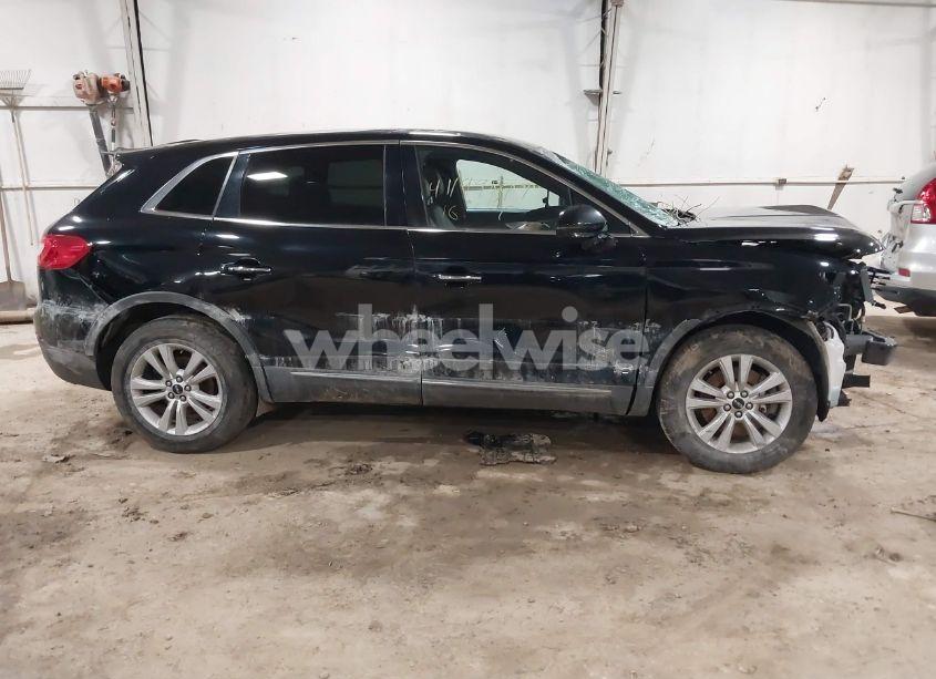 Photo 13 of 2016 Lincoln Mkx PREMIERE (VIN 2LMTJ8JR1GBL41602)