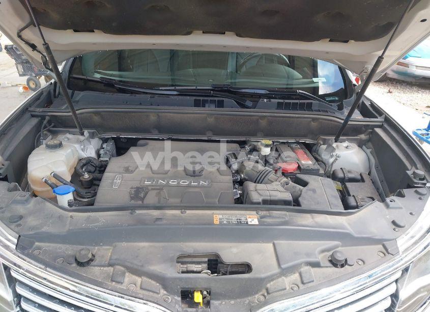 Photo 10 of 2016 Lincoln Mkx SELECT (VIN 2LMTJ8KR0GBL20738)