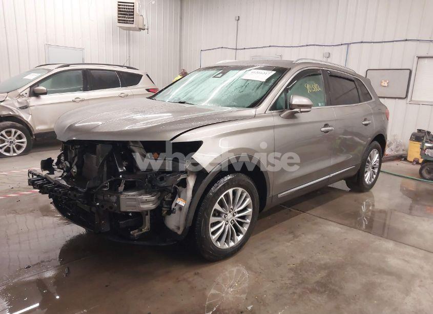 Photo 2 of 2016 Lincoln Mkx SELECT (VIN 2LMTJ8KR1GBL36883)