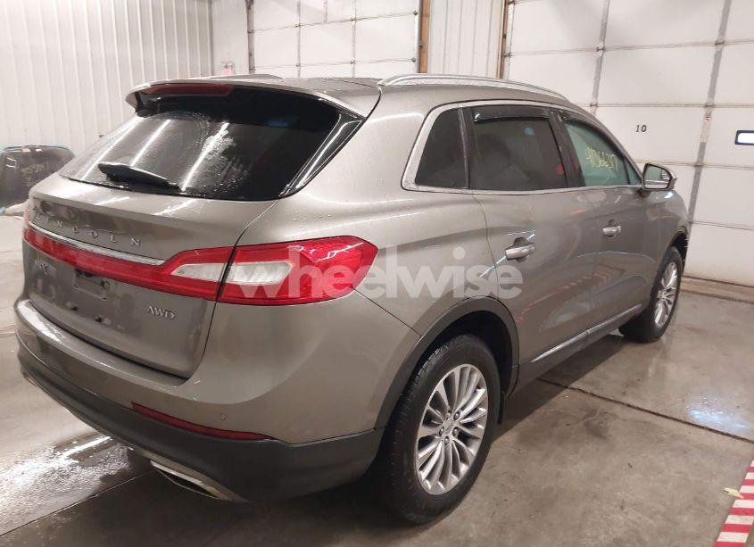 Photo 4 of 2016 Lincoln Mkx SELECT (VIN 2LMTJ8KR1GBL36883)