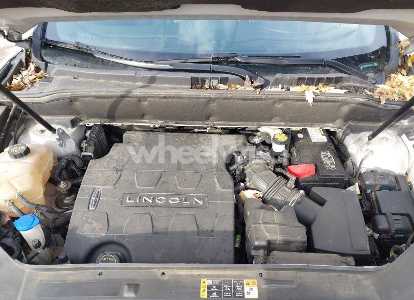 Photo 10 of 2016 Lincoln Mkx SELECT (VIN 2LMTJ8KR8GBL25590)