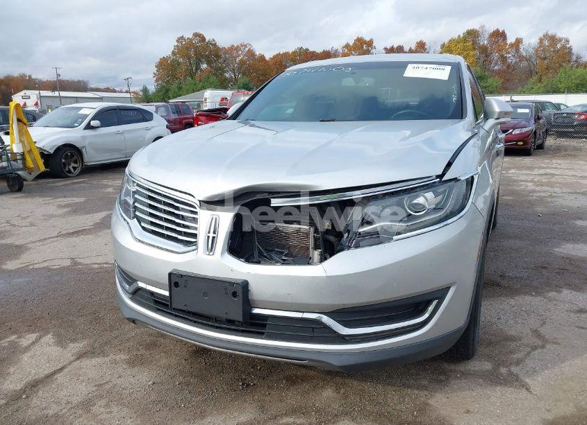 Photo 6 of 2016 Lincoln Mkx SELECT (VIN 2LMTJ8KR8GBL25590)