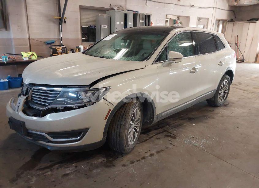 Photo 2 of 2016 Lincoln Mkx SELECT (VIN 2LMTJ8KR8GBL38159)