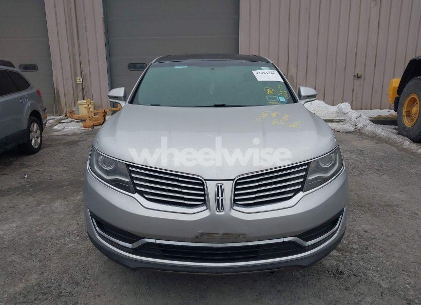 Photo 12 of 2016 Lincoln Mkx RESERVE (VIN 2LMTJ8LP1GBL20762)