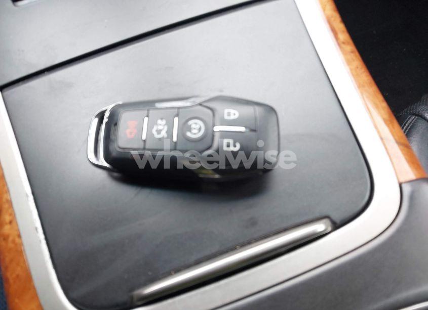 Photo 11 of 2016 Lincoln Mkx RESERVE (VIN 2LMTJ8LP1GBL73400)