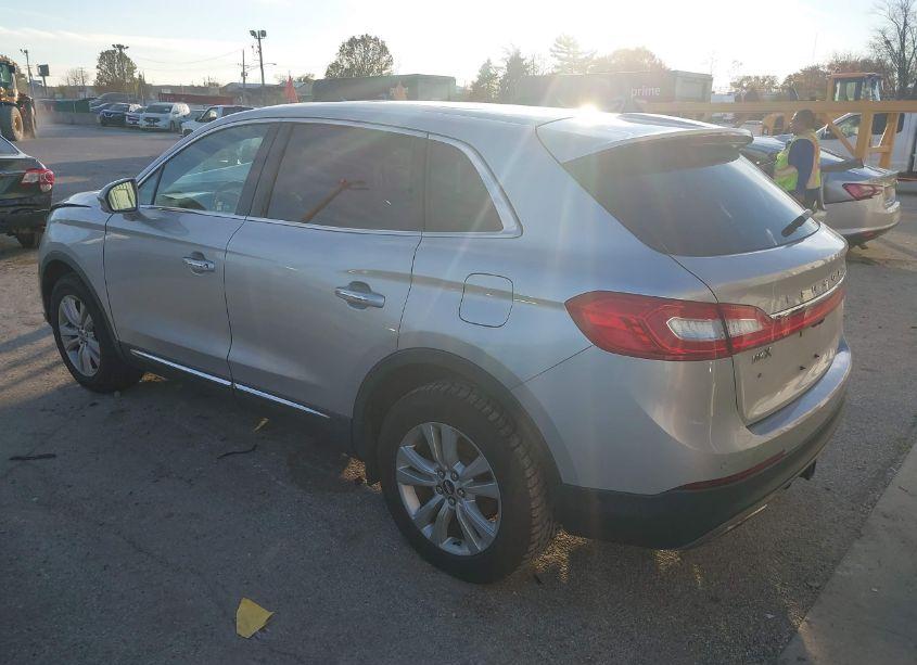 Photo 3 of 2016 Lincoln Mkx RESERVE (VIN 2LMTJ8LP2GBL54130)
