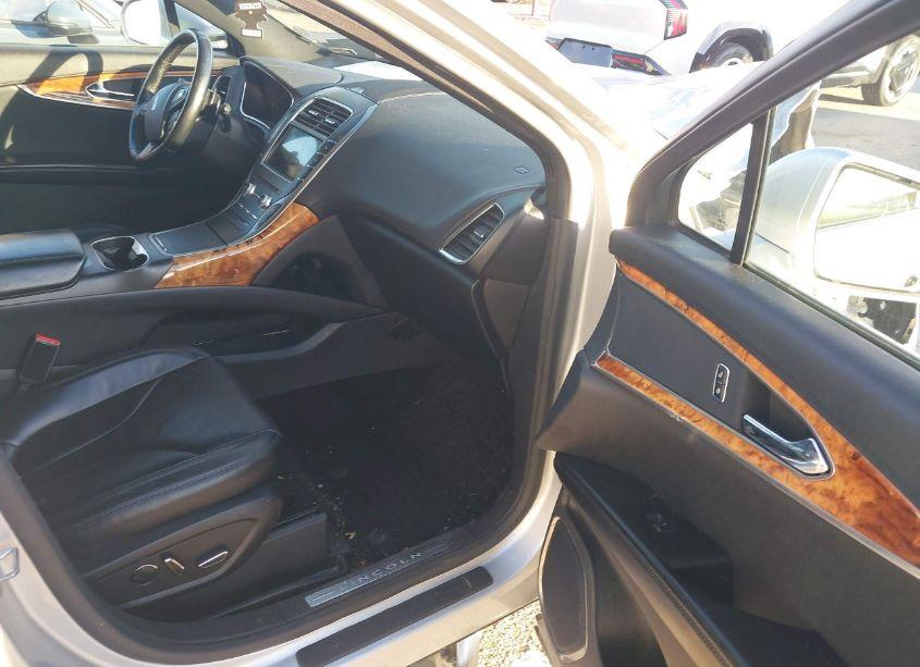 Photo 5 of 2016 Lincoln Mkx RESERVE (VIN 2LMTJ8LP2GBL54130)