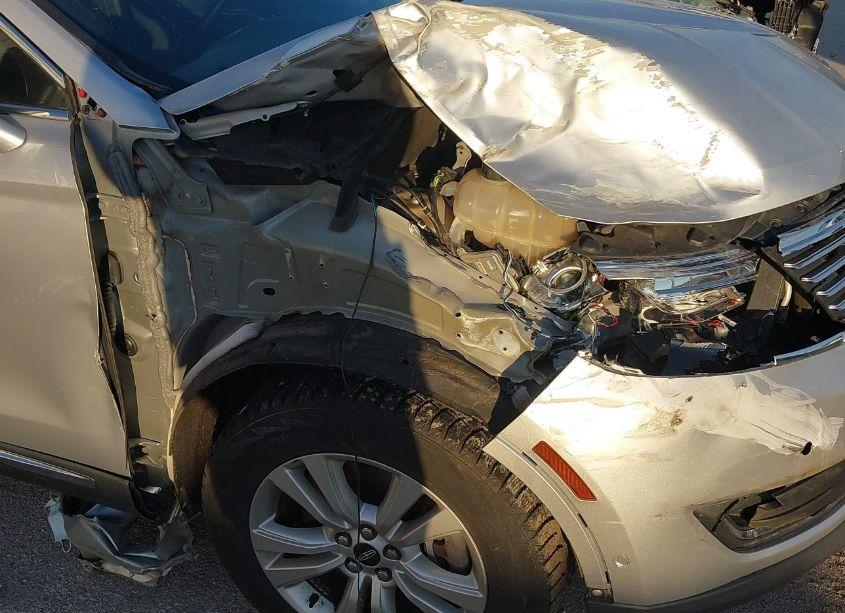 Photo 6 of 2016 Lincoln Mkx RESERVE (VIN 2LMTJ8LP2GBL54130)