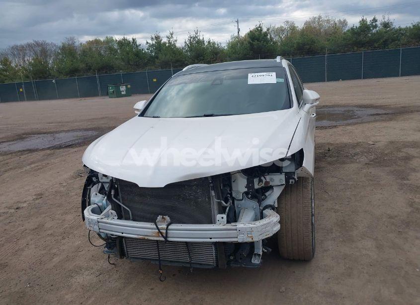 Photo 13 of 2016 Lincoln Mkx RESERVE (VIN 2LMTJ8LP4GBL83922)