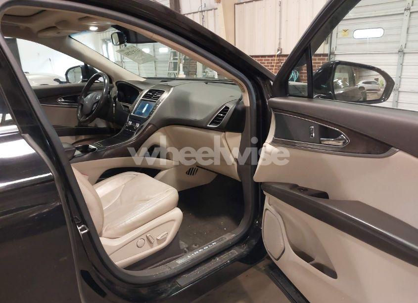 Photo 5 of 2016 Lincoln Mkx RESERVE (VIN 2LMTJ8LP6GBL82786)