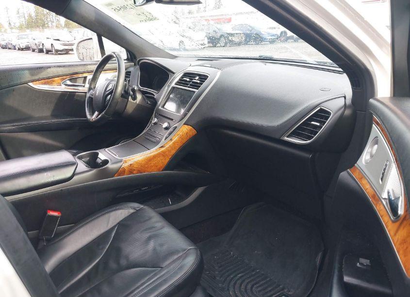 Photo 5 of 2016 Lincoln Mkx RESERVE (VIN 2LMTJ8LP9GBL50818)