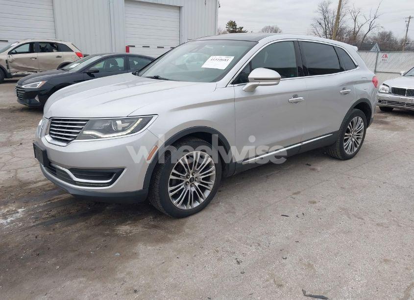 Photo 2 of 2016 Lincoln Mkx RESERVE (VIN 2LMTJ8LR0GBL64107)