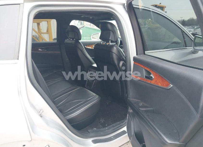 Photo 8 of 2016 Lincoln Mkx RESERVE (VIN 2LMTJ8LR0GBL64107)