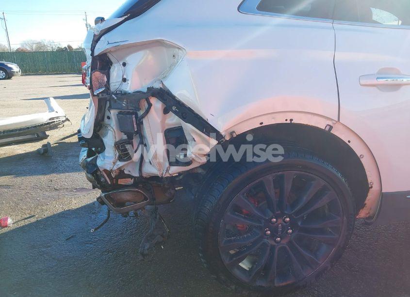 Photo 6 of 2016 Lincoln Mkx RESERVE (VIN 2LMTJ8LR0GBL73535)