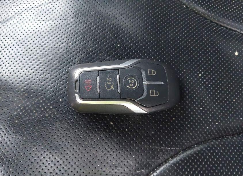 Photo 11 of 2016 Lincoln Mkx RESERVE (VIN 2LMTJ8LR1GBL76170)