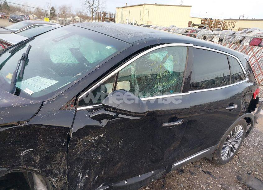 Photo 16 of 2016 Lincoln Mkx RESERVE (VIN 2LMTJ8LR5GBL74695)