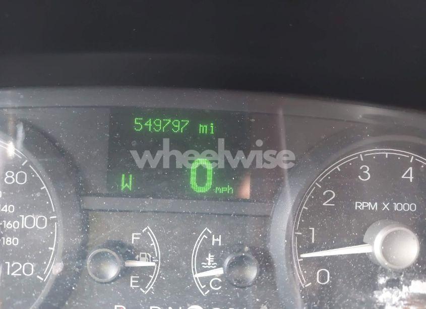 Photo 7 of 2011 Lincoln Town CAR EXECUTIVE L (VIN 2LNBL8EV2BX753824)