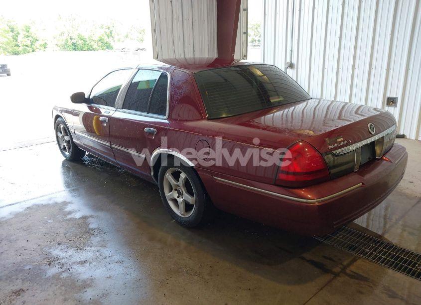 Photo 3 of 2010 Mercury Grand MARQUIS LS (FLEET ONLY) (VIN 2MEBM7FV2AX601761)