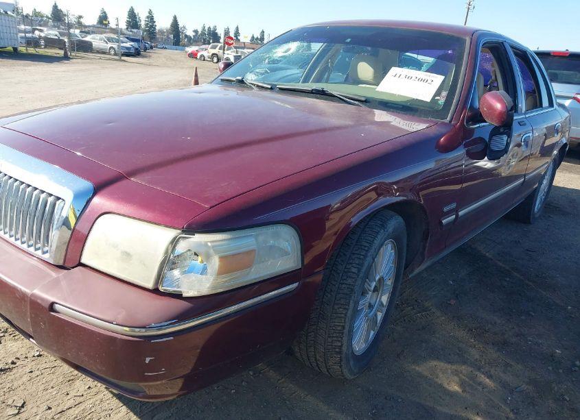 Photo 6 of 2010 Mercury Grand MARQUIS LS (FLEET ONLY) (VIN 2MEBM7FVXAX609980)