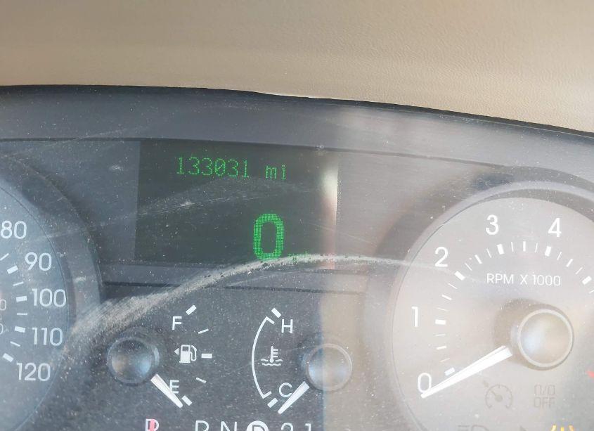 Photo 7 of 2010 Mercury Grand MARQUIS LS (FLEET ONLY) (VIN 2MEBM7FVXAX609980)