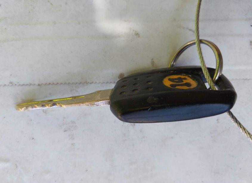 Photo 11 of 2006 Mercury Grand MARQUIS GS (VIN 2MEFM74V06X654132)