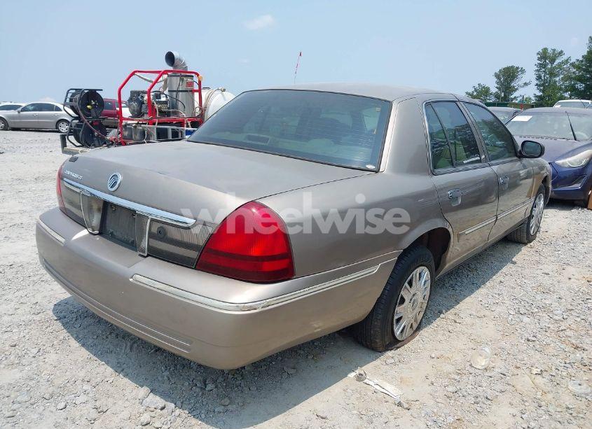 Photo 4 of 2006 Mercury Grand MARQUIS GS (VIN 2MEFM74V16X607899)