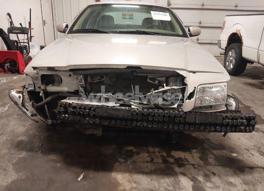 Photo 6 of 2006 Mercury Grand MARQUIS GS (VIN 2MEFM74V26X636702)