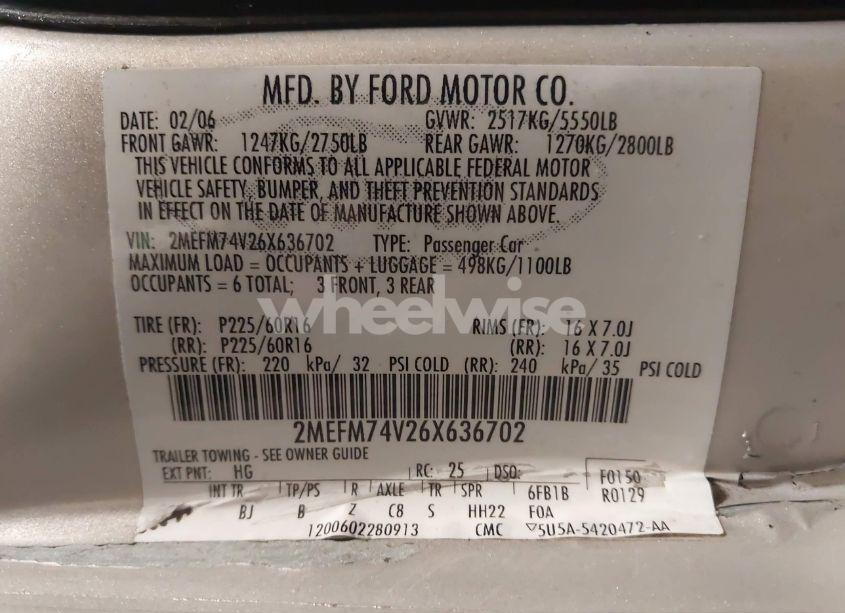 Photo 9 of 2006 Mercury Grand MARQUIS GS (VIN 2MEFM74V26X636702)