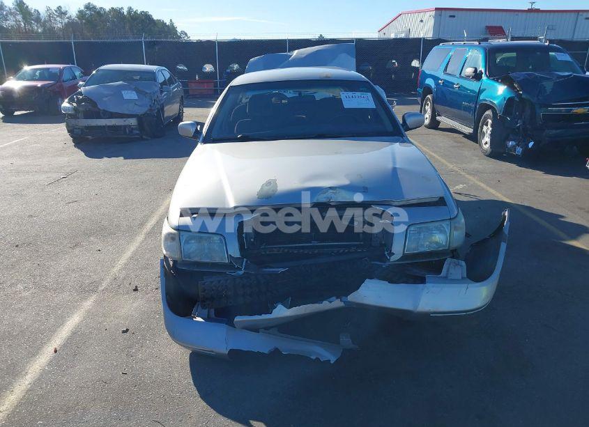 Photo 12 of 2007 Mercury Grand MARQUIS GS (VIN 2MEFM74V27X612272)