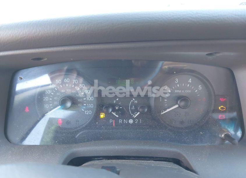Photo 7 of 2007 Mercury Grand MARQUIS GS (VIN 2MEFM74V27X612272)