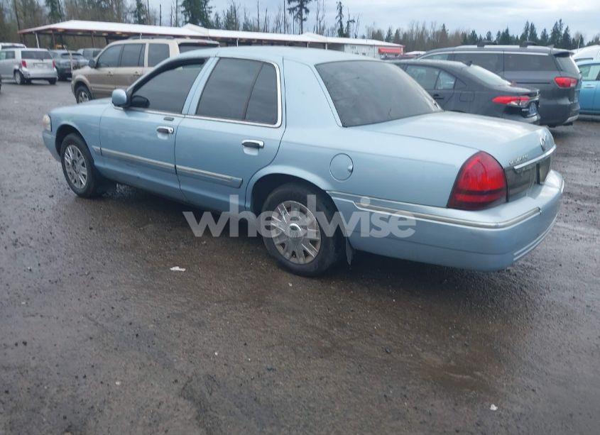 Photo 3 of 2007 Mercury Grand MARQUIS GS (VIN 2MEFM74V27X618105)