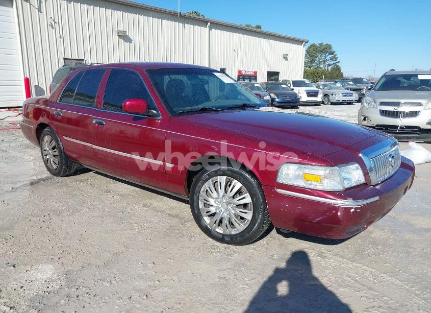 2008 Mercury Grand MARQUIS GS (VIN 2MEFM74V38X659196) main photo