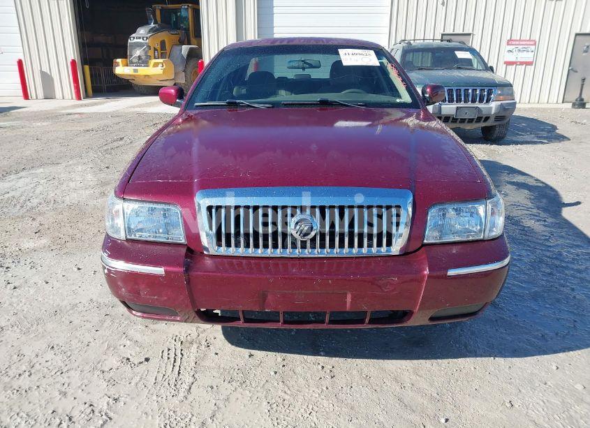 Photo 6 of 2008 Mercury Grand MARQUIS GS (VIN 2MEFM74V38X659196)
