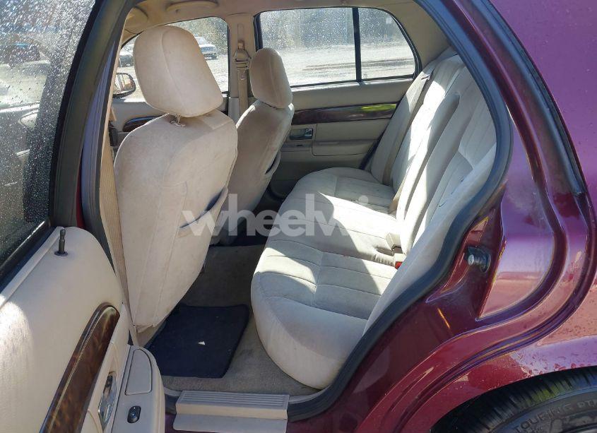 Photo 8 of 2008 Mercury Grand MARQUIS GS (VIN 2MEFM74V38X659196)